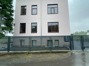 Schöne 2 Raumwohnung. Neu saniert, modern.