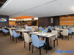 Hampton by Hilton Yichun High-speed Railway Station