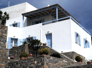 Pende Traditional Luxury Villas