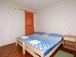 Apartments Leo