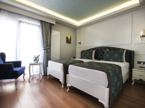 Antusa Palace Hotel & Spa