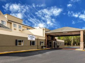 Comfort Inn & Suites Crystal Inn Sportsplex