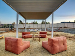 Mojave Moon by Avantstay Modern & Bright JT Home in Great Location w/ Pool & Hot Tub