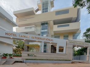 Hotel Lance International