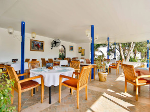 Green Bay Resort & Spa