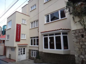 Rendezvous Hotel Restaurant