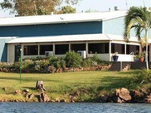 Lake Bennett Resort