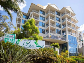 ☆Airliedise☆NO hills☆Kitchen☆5min walk 2 Ferry terminal☆WiFi☆Netflix