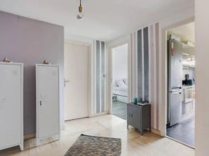 Sea view apartment in residence with swimming pool!