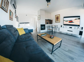 HelloSky Apartment