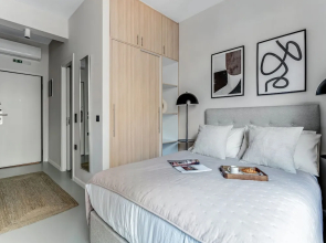 Sanders Port - Intimate Studio Near Piraeus Port