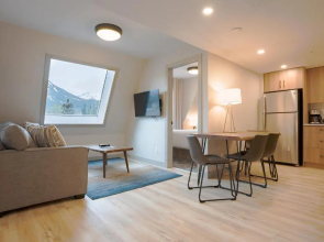 Basecamp Suites Banff