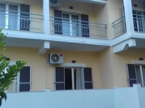 Full House Kavos