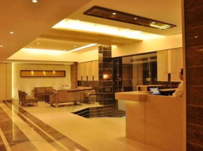 OYO 1832 Hotel Parbhat Inn