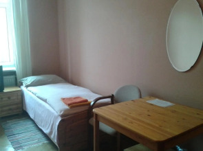 Randhouse Sennaya B&B