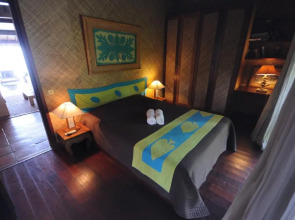 #1 Beach Villa Bliss by TAHITI VILLAS