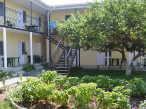 Akvarel Guest House