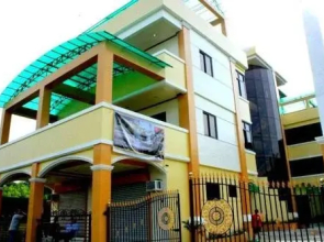 Murmar's Le Pram Hotel