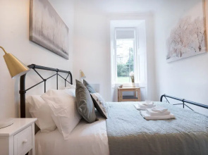 Meadowbank Residence 3bed
