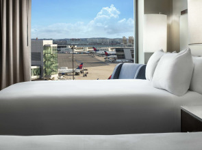 Hilton Boston Logan Airport