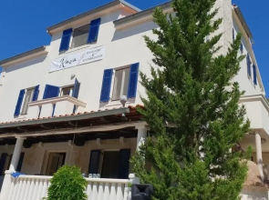Villa Rava rooms & restaurant