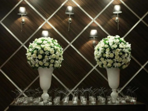 Limneon Resort & Spa