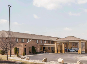 Quality Inn Defiance
