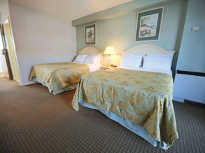 Flagship Oceanfront Hotel
