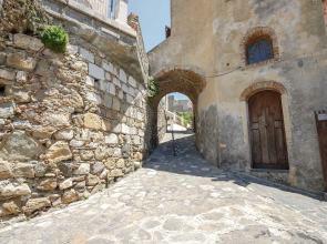 Spectacular Holiday Home in Castelmola With Terrace