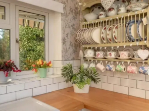 The Birches - Large Luxurious Villa