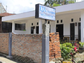 Eja Guest House