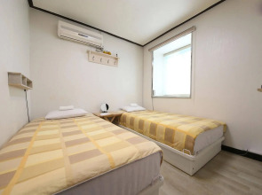 Fully Mini Hotel Insadong