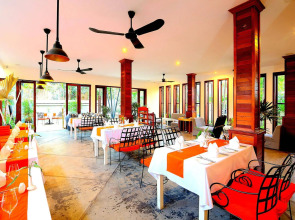 La Residence Blanc DAngkor