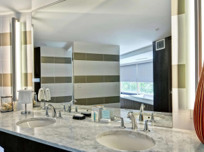 Hampton Inn & Suites Raleigh/Crabtree Valley