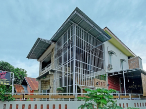 Hotel O Callista Homestay Near RSUD Prof. Dr. H. M. Anwar Makkatutu