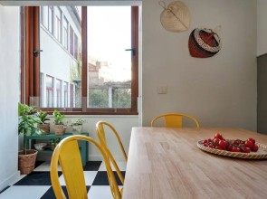 Breinr · Trendy and Spacious 3BR Family Home