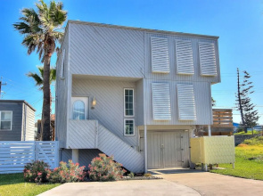 Port A Strong - 3 Br home