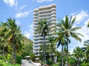 Yacht Harbour Tower 5