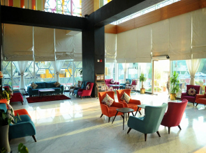 Almansour Suites Hotel Doha