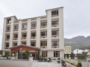 Hotel shree palace, katra ,