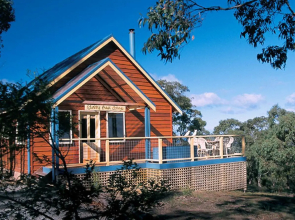Lorne Bush House Cottages & Eco Retreats