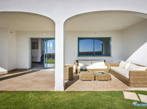 Elegant and modern Villa with pool Sea view-VILLA CON PISCINA VISTA MARE