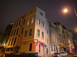 Taksim Square Apart Hotel