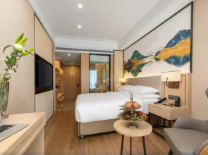 Vienna Hotel(Shunfengshan Park, Shunde)