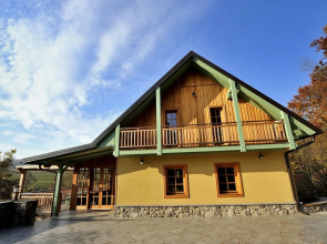 Villa Les With hot tub