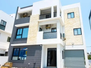 ZI-YUE-TONG Homestay II