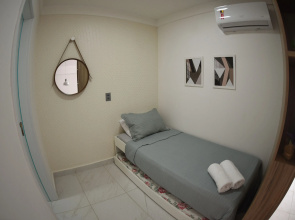 Pé na areia do Caribessa - Branco Haus