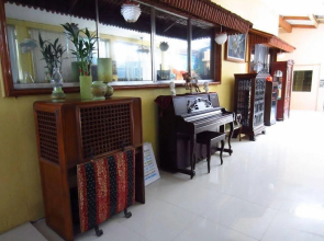 Belles Pension House