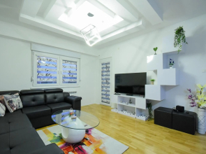 Luxury "Cube" Apartment