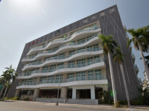 City Suites - Kaohsiung Chenai